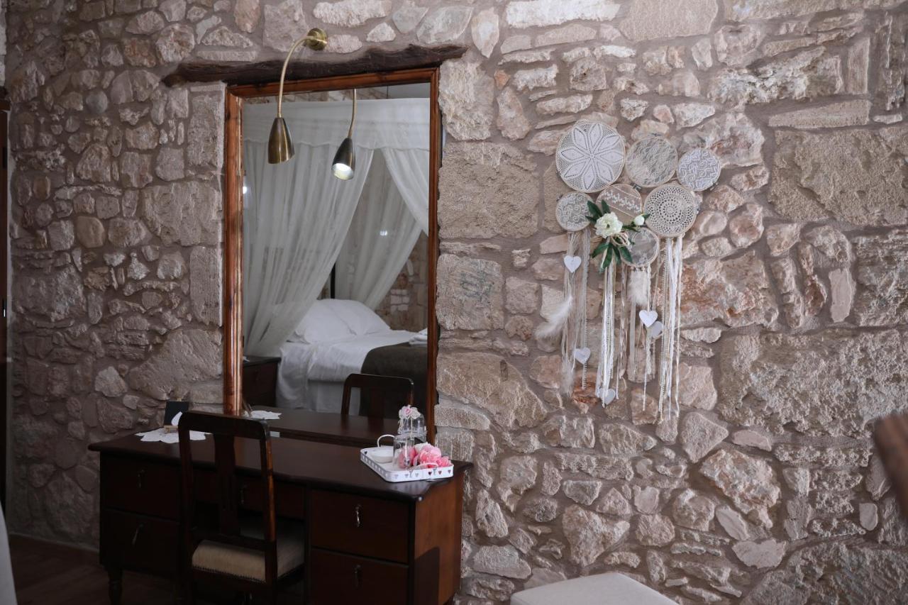 Hanna Koumi Boutique Hotel Kormakiti Exteriör bild